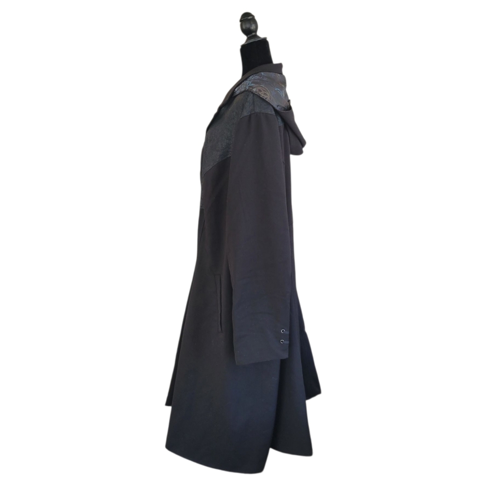 NWT Torrid Harry Potter Deathly Hallows Hooded Trench Coat Black, Size 6 - Picture 4 of 11